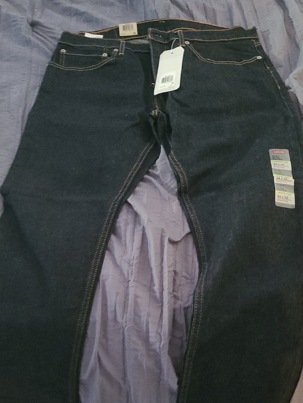 Levi's Men's Dark Blue Relaxed Jeans